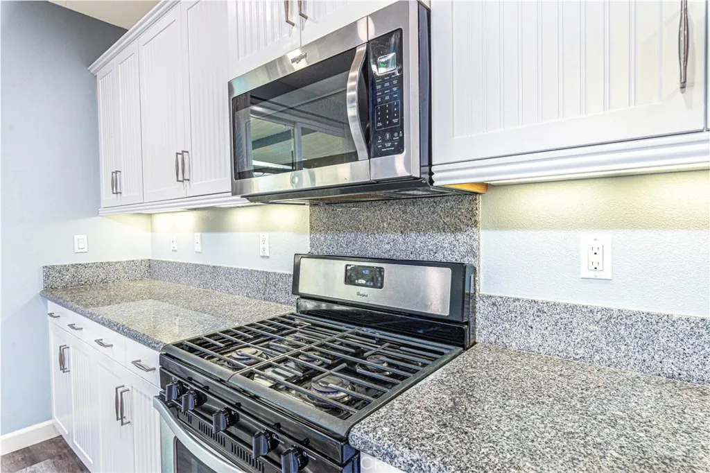 34575 Persian Lilac, Winchester, California 92596 home-pic-10