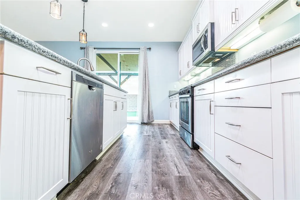 34575 Persian Lilac, Winchester, California 92596 home-pic-12