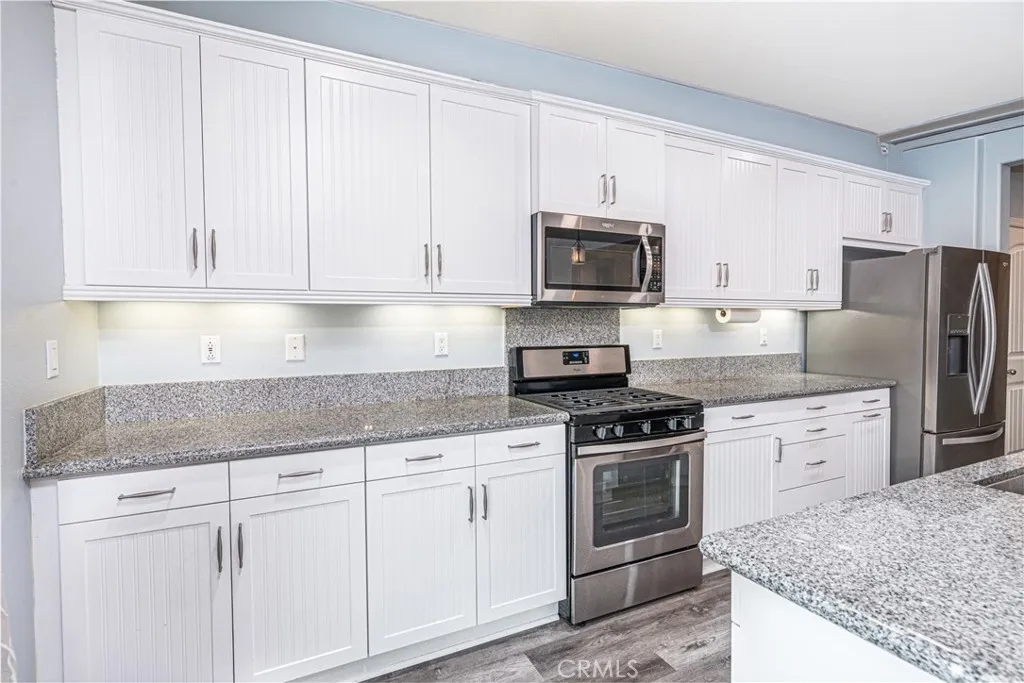 34575 Persian Lilac, Winchester, California 92596 home-pic-8