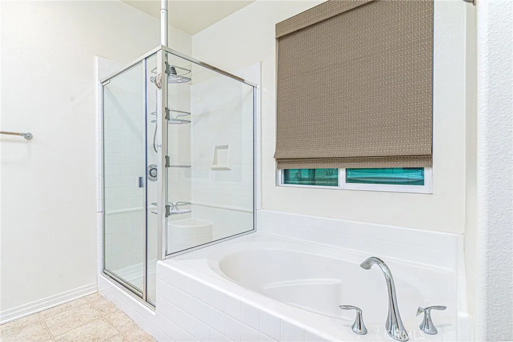 34575 Persian Lilac, Winchester, California 92596 home-pic-18