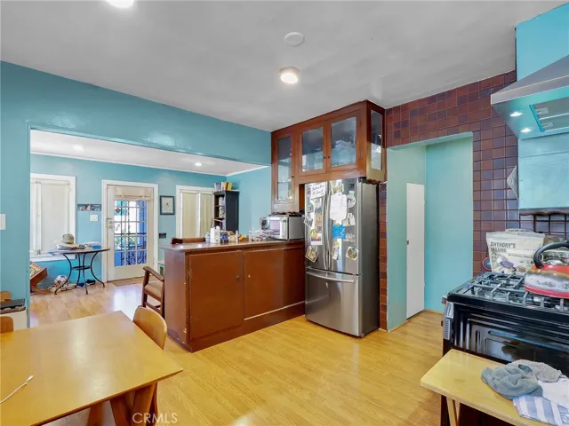 2 Bedroom kitchen