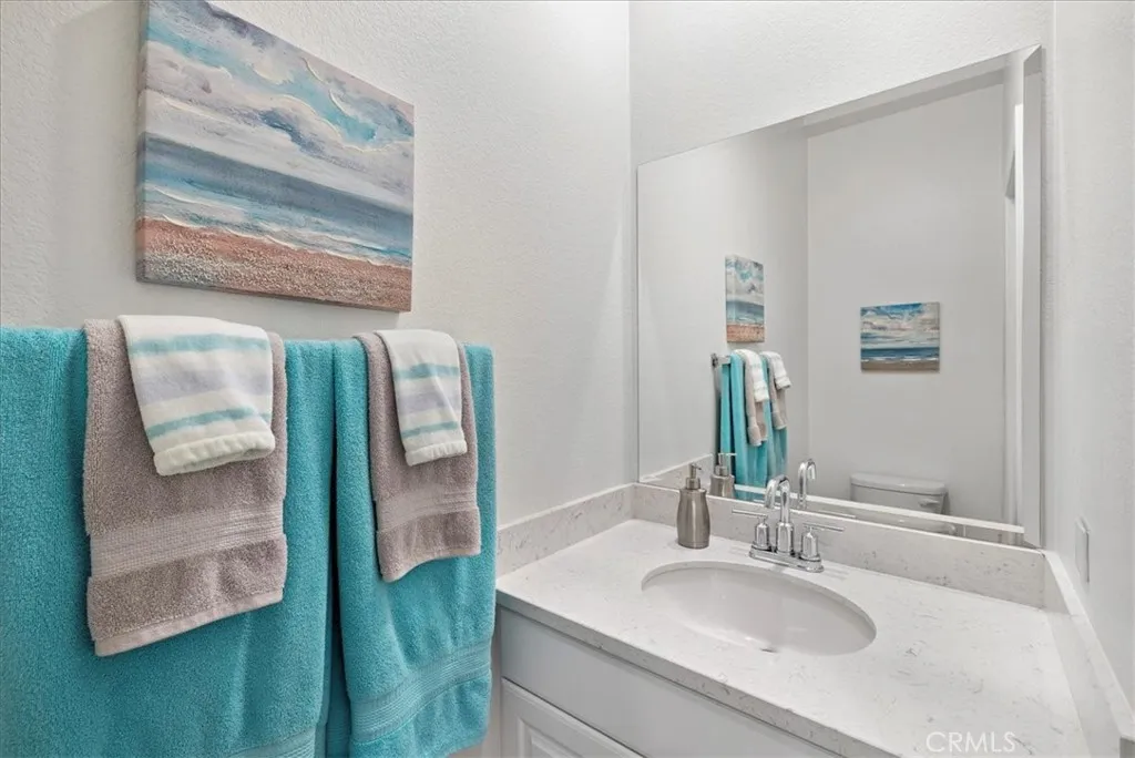 1647 Purple Heart, Upland, California 91784 home-pic-16