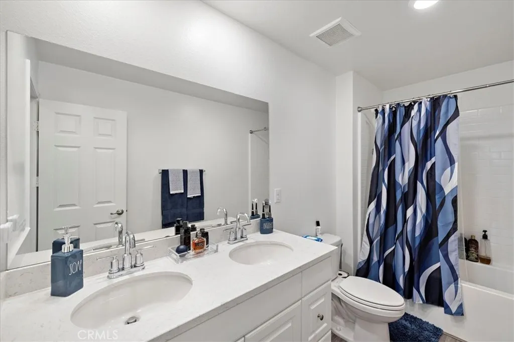 1647 Purple Heart, Upland, California 91784 home-pic-26