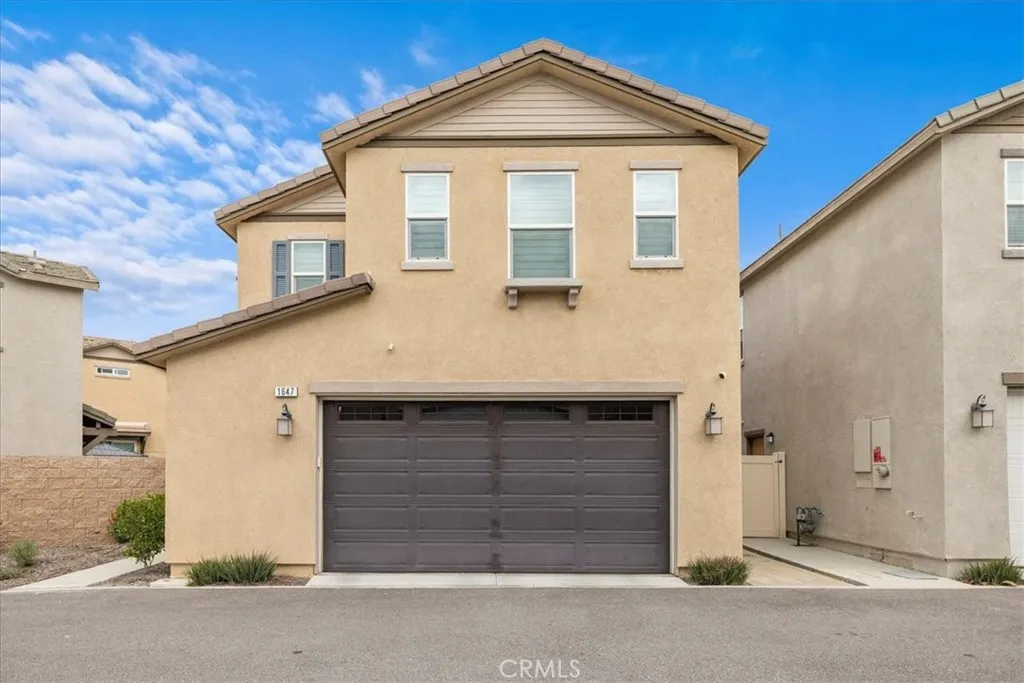 1647 Purple Heart, Upland, California 91784 home-pic-3