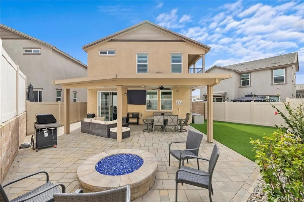 1647 Purple Heart, Upland, California 91784 home-pic-2