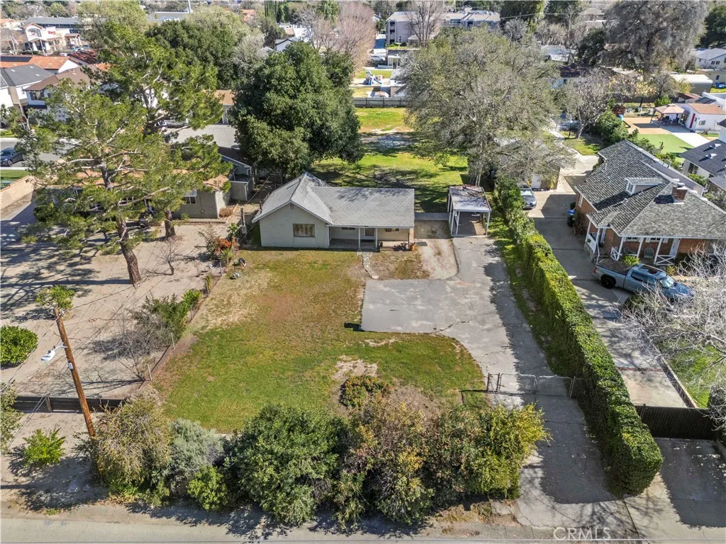 24824 Apple, Newhall, California 91321 home-pic-2