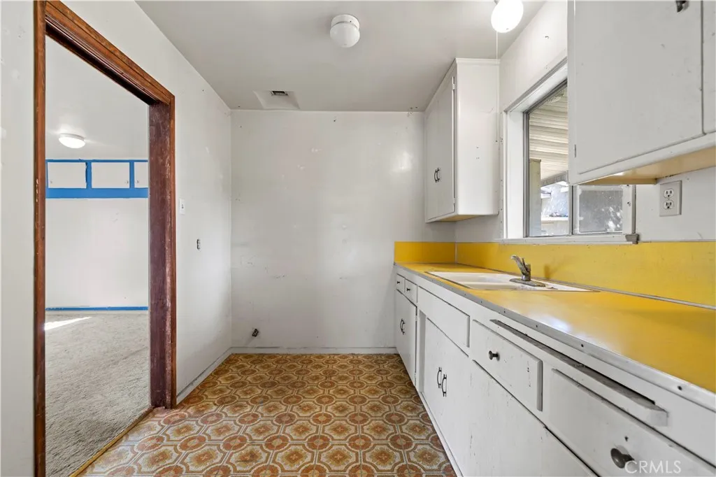 24824 Apple, Newhall, California 91321 home-pic-7