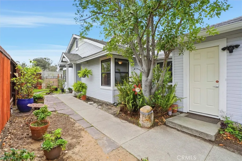 839 Marigold Court, San Luis Obispo, California 93401 home-pic-3