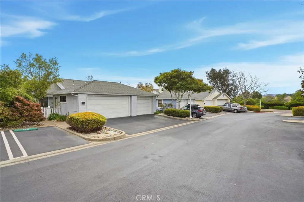 839 Marigold Court, San Luis Obispo, California 93401 home-pic-8