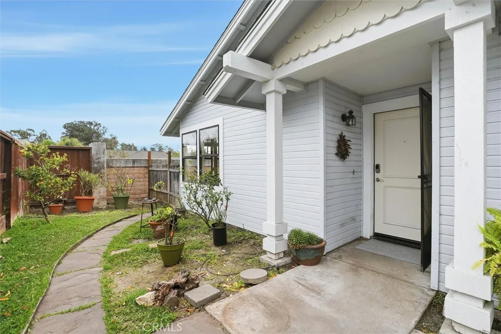 839 Marigold Court, San Luis Obispo, California 93401 home-pic-2