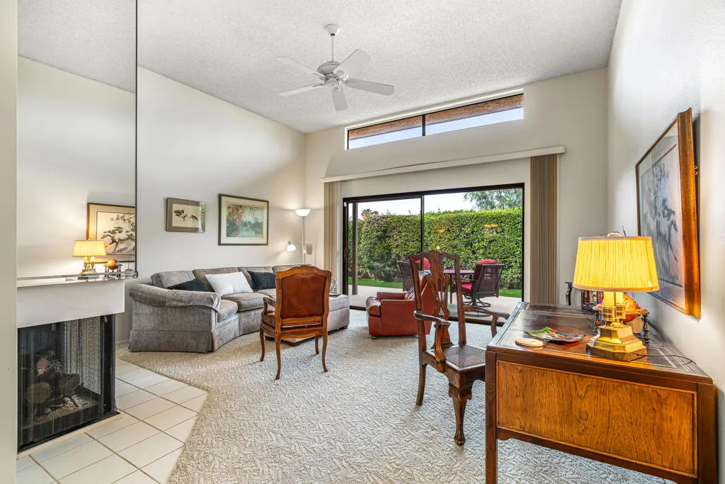 1456 Tiffany Circle N, Palm Springs, California 92262 home-pic-7
