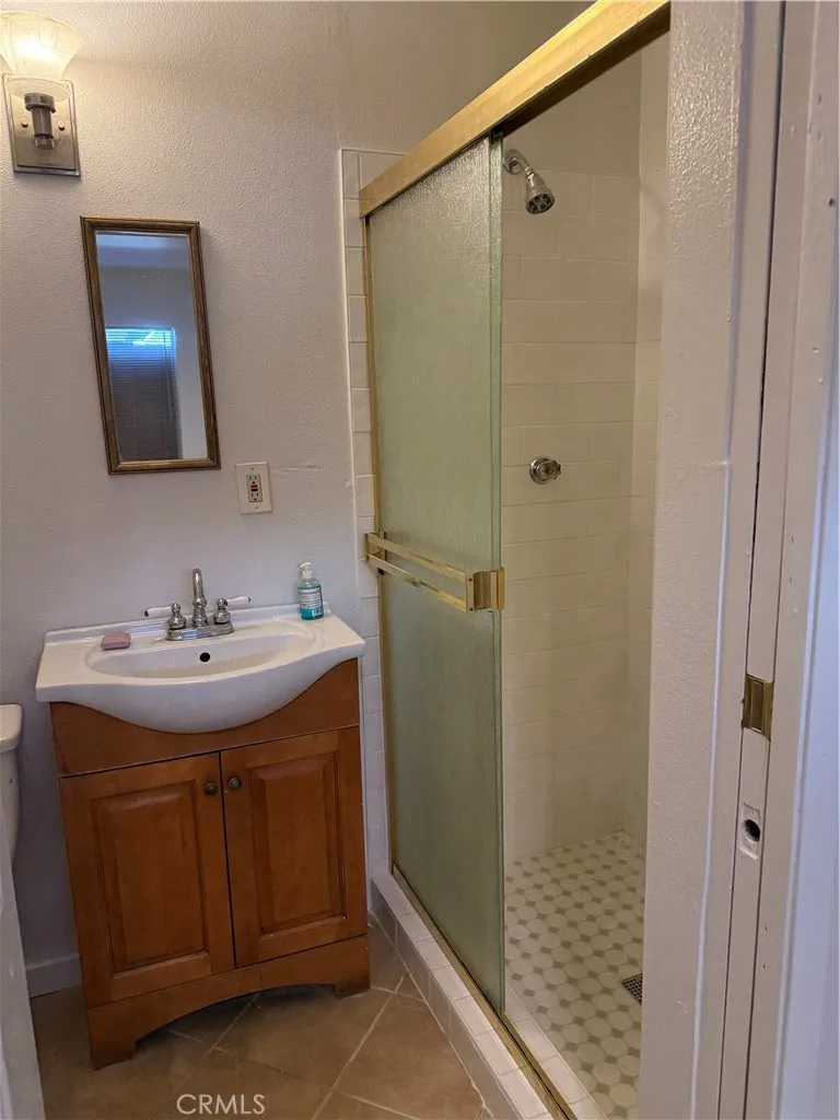 2315 11th Street, Riverside, California 92507 home-pic-10