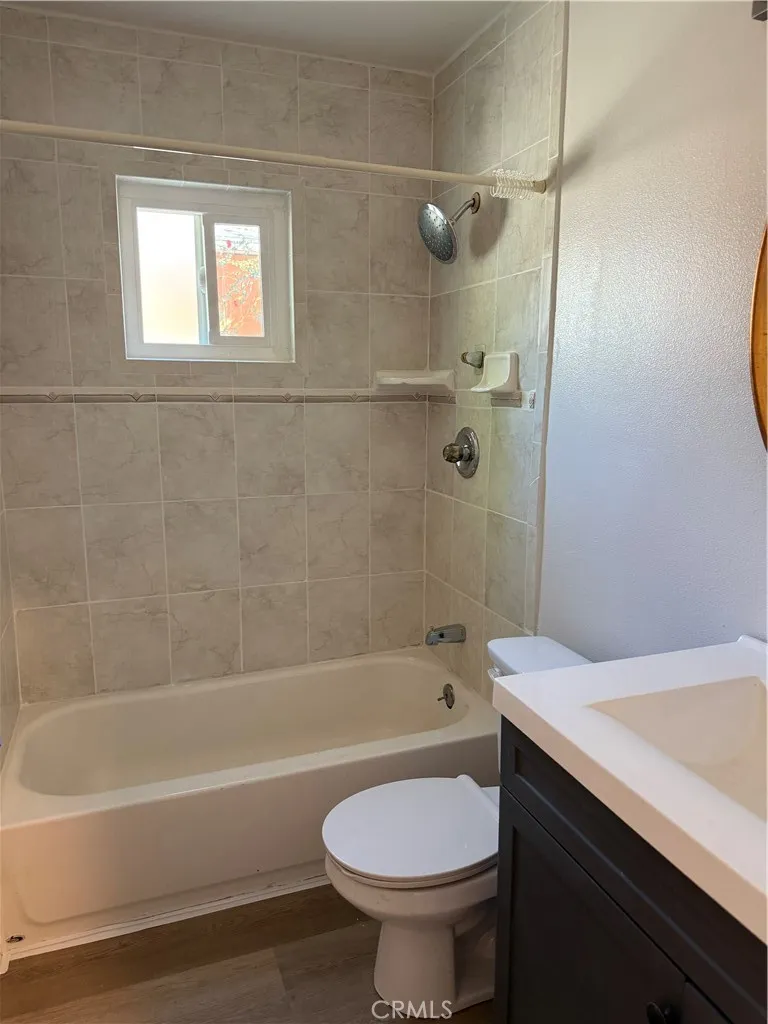 2315 11th Street, Riverside, California 92507 home-pic-8