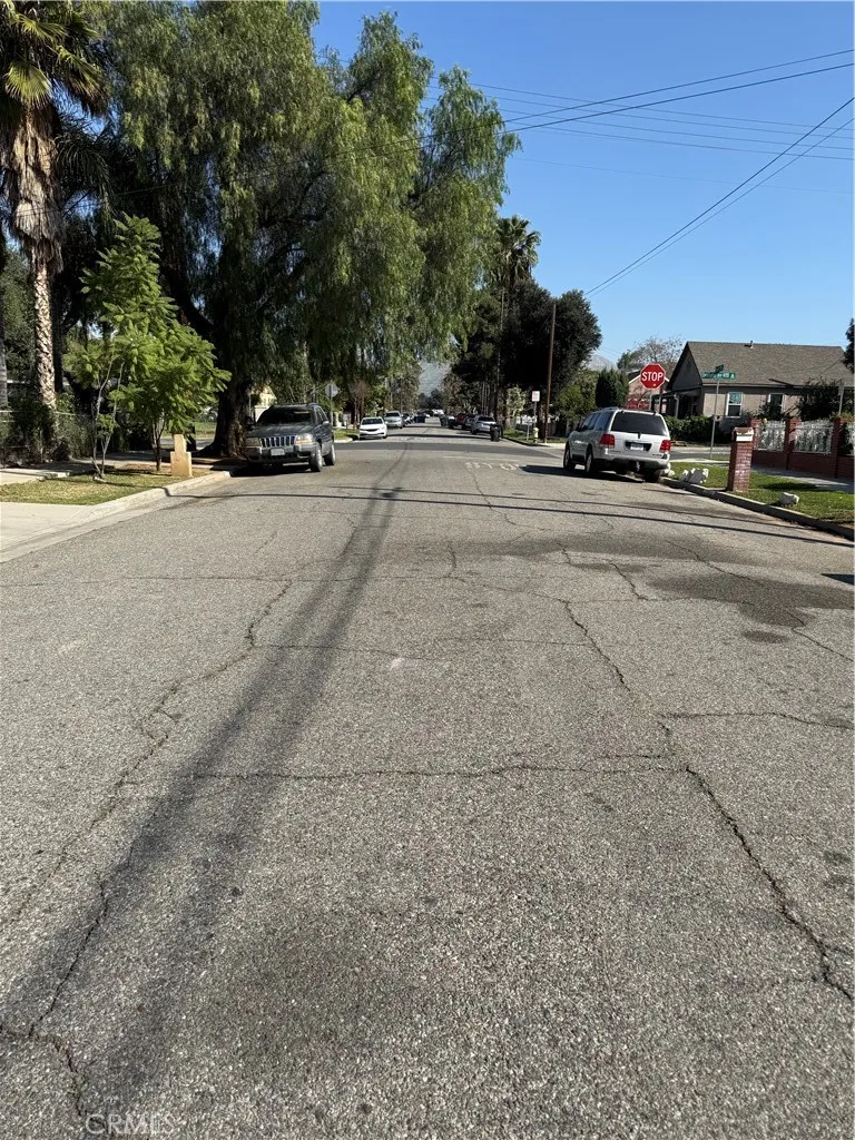 2315 11th Street, Riverside, California 92507 home-pic-16