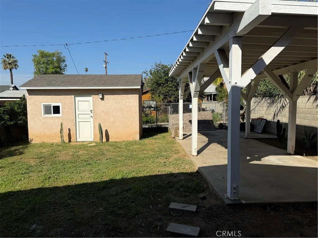 2315 11th Street, Riverside, California 92507 home-pic-13