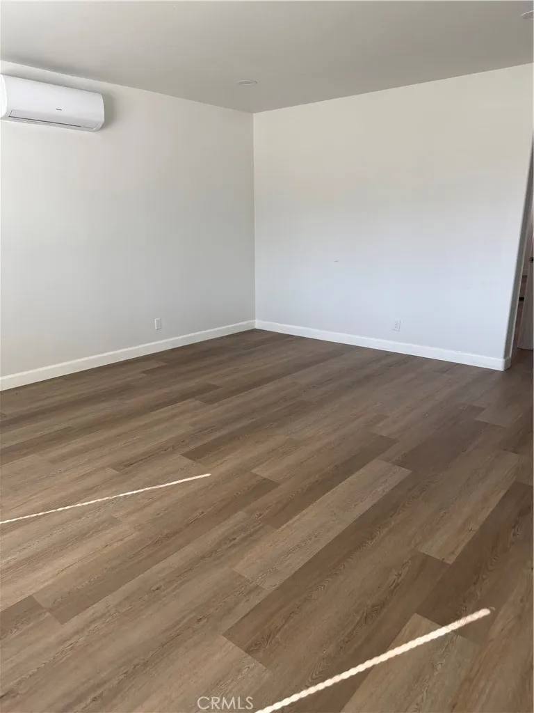 2315 11th Street, Riverside, California 92507 home-pic-3