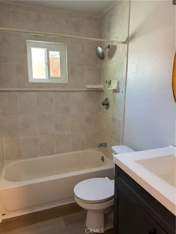 1 Bathroom