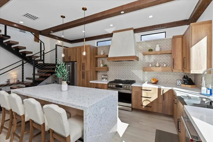 Quartz Counters