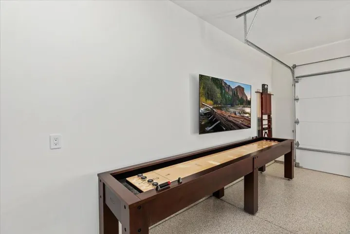 Shuffle Board