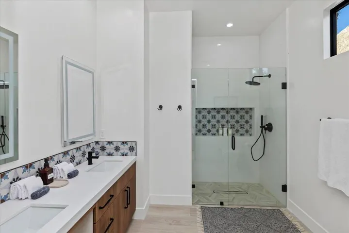 Dual Sink