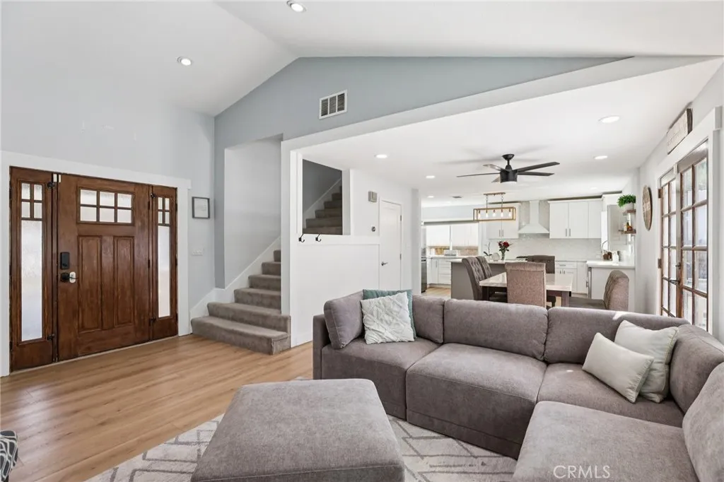 27172 Valleymont Rd., Lake Forest, California 92630 home-pic-1