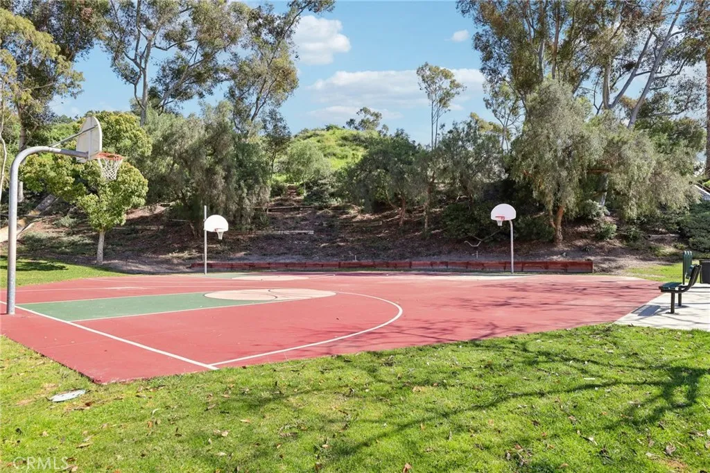 27172 Valleymont Rd., Lake Forest, California 92630 home-pic-35