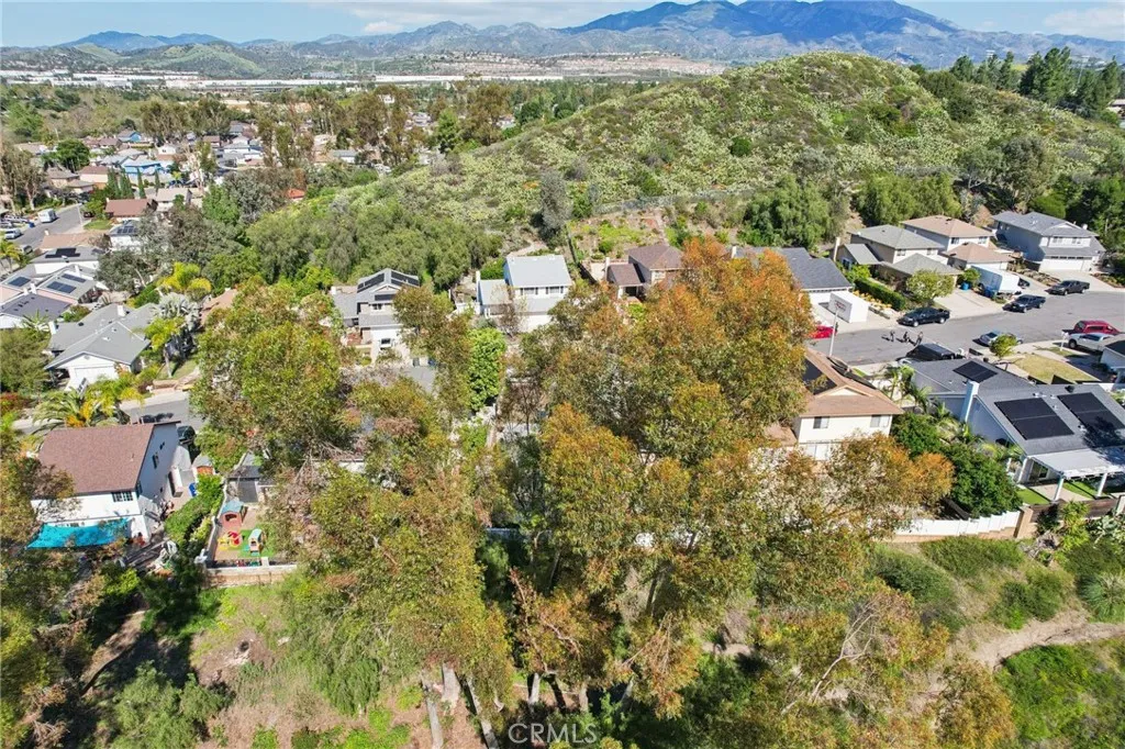 27172 Valleymont Rd., Lake Forest, California 92630 home-pic-27