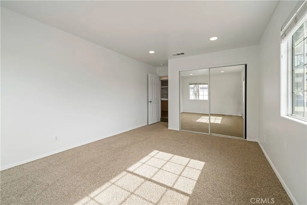 420 Cerritos Avenue, Long Beach, California 90802 home-pic-15