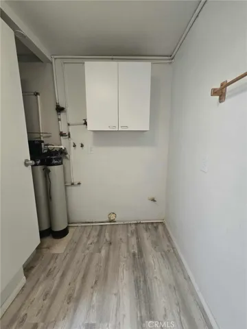 Laundry/utility room.