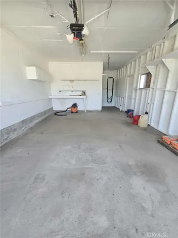 Garage.