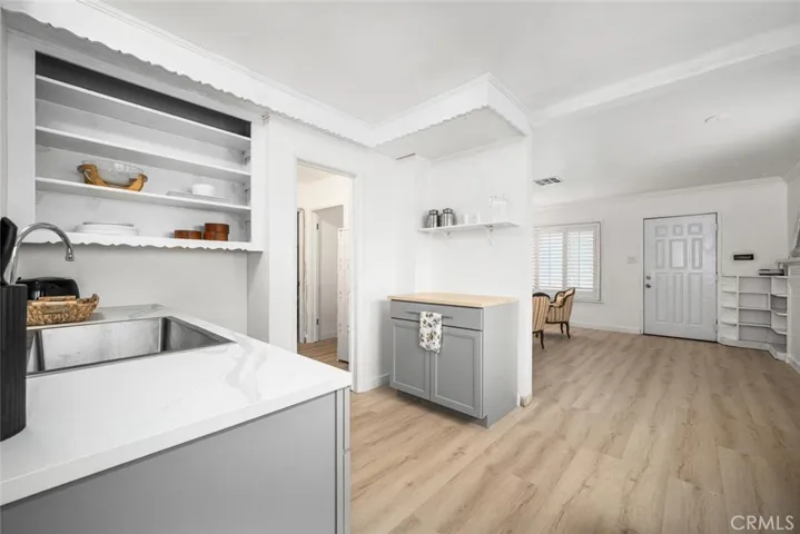 2309 E Killen Court, Compton, California 90221