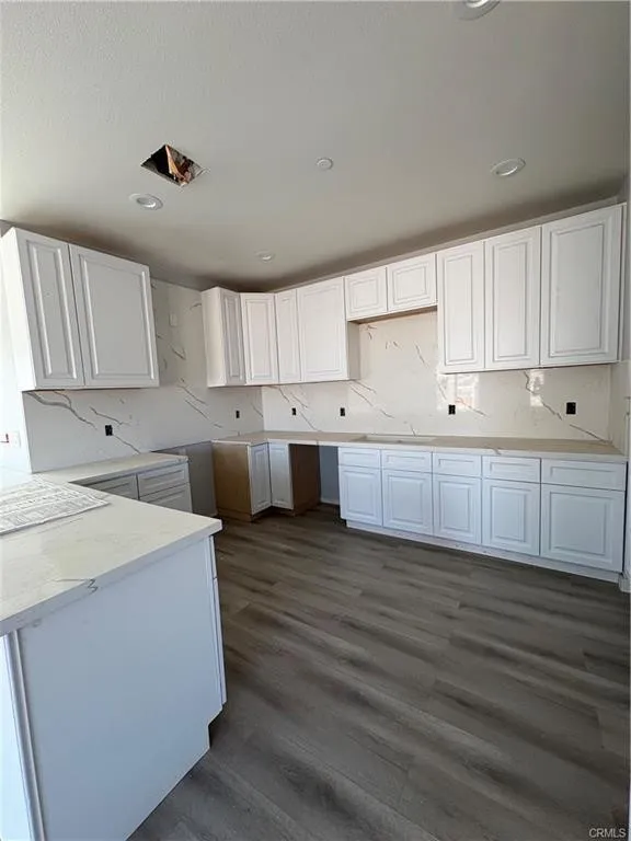 13024 Via Verrazano, Riverside, California 92503 home-pic-4
