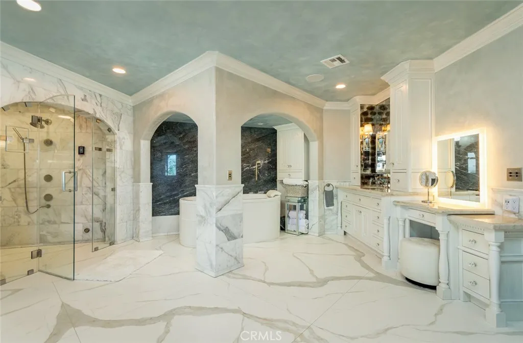 330 Kempton Road, Glendale, California 91202 home-pic-30