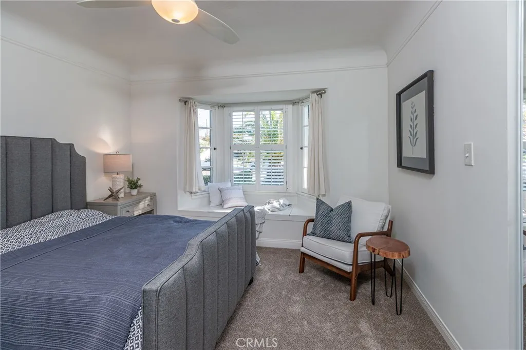 625 N Naomi, Burbank, California 91505 home-pic-20
