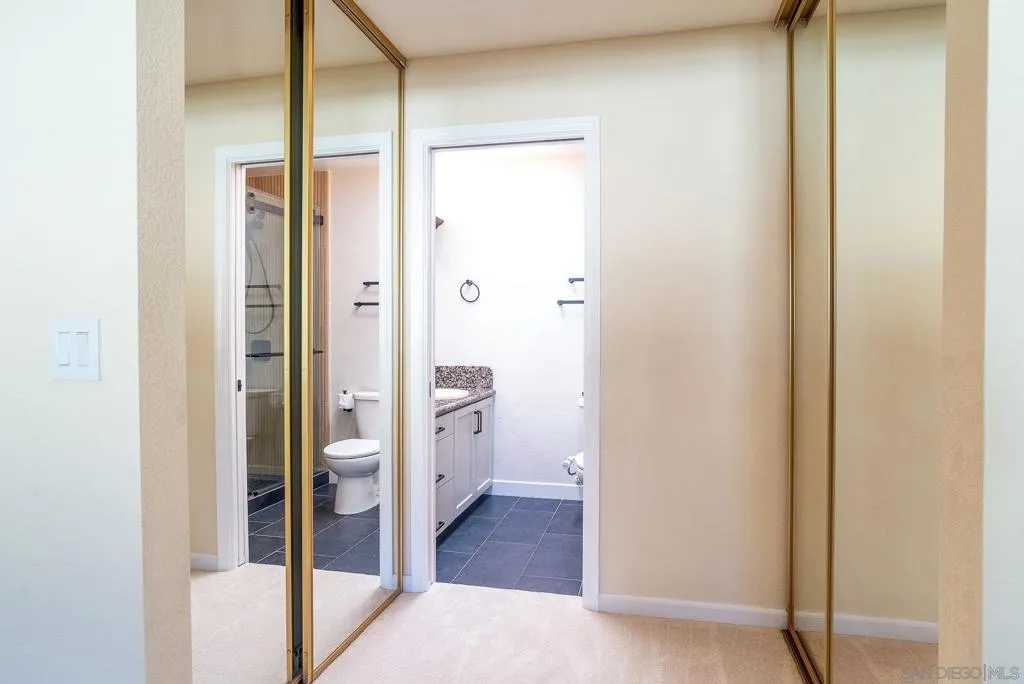 1548 Thomas Ave 6, San Diego, California 92109 home-pic-23