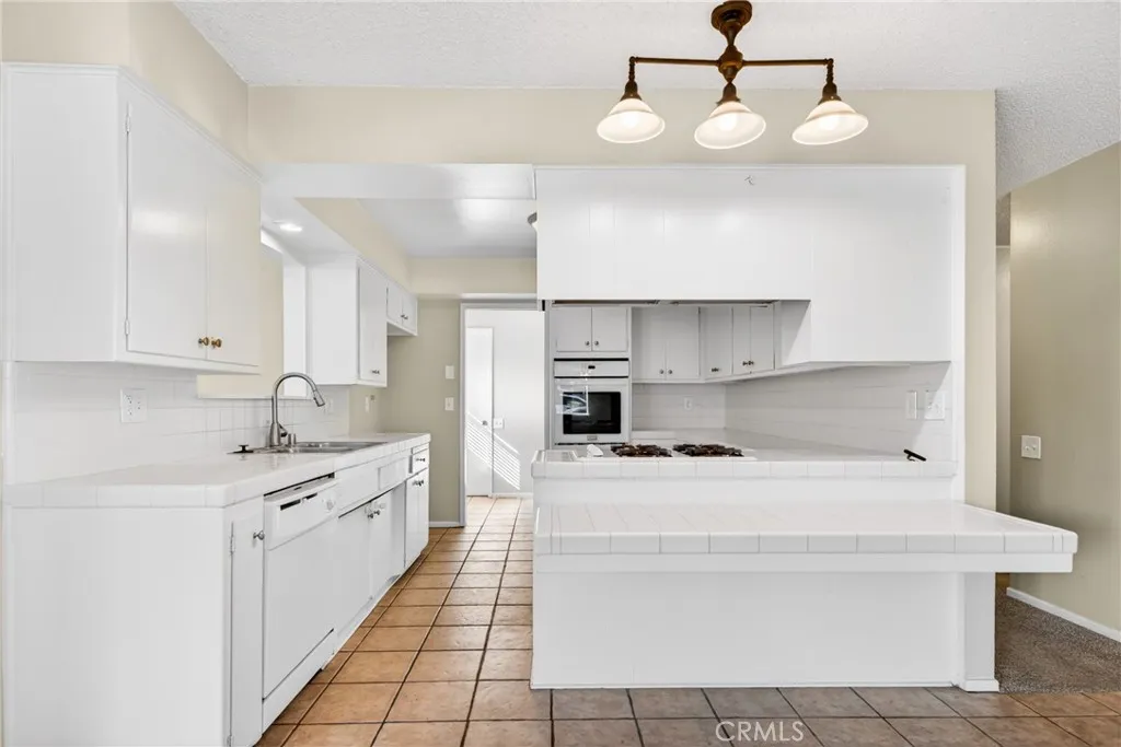 1105 E 42nd, San Bernardino, California 92404 home-pic-24
