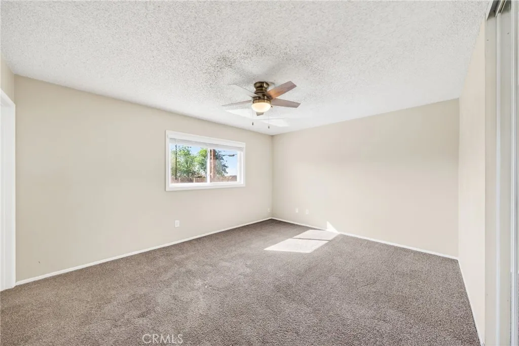 1105 E 42nd, San Bernardino, California 92404 home-pic-5