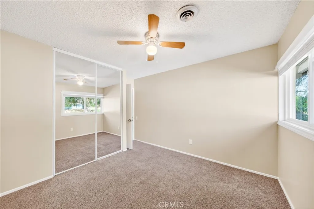 1105 E 42nd, San Bernardino, California 92404 home-pic-14