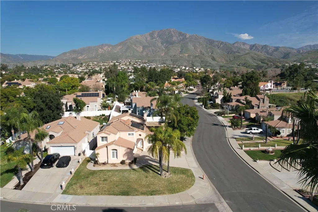 7135 Highland Spring Lane, Highland, California 92346 home-pic-4