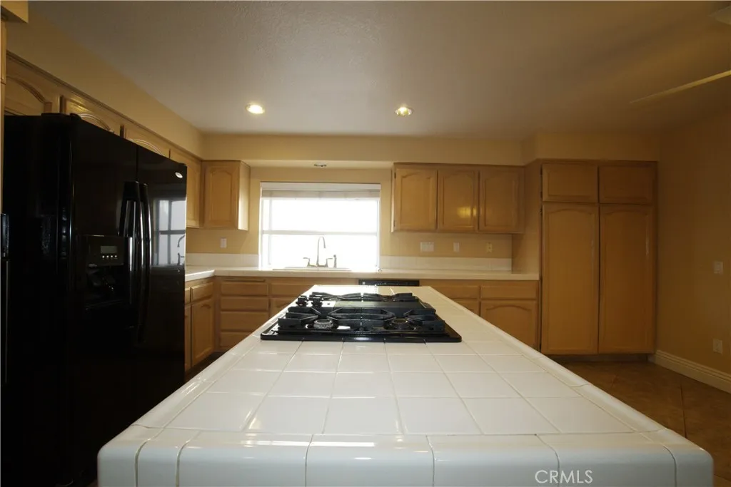 7135 Highland Spring Lane, Highland, California 92346 home-pic-38