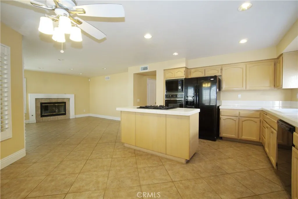 7135 Highland Spring Lane, Highland, California 92346 home-pic-36