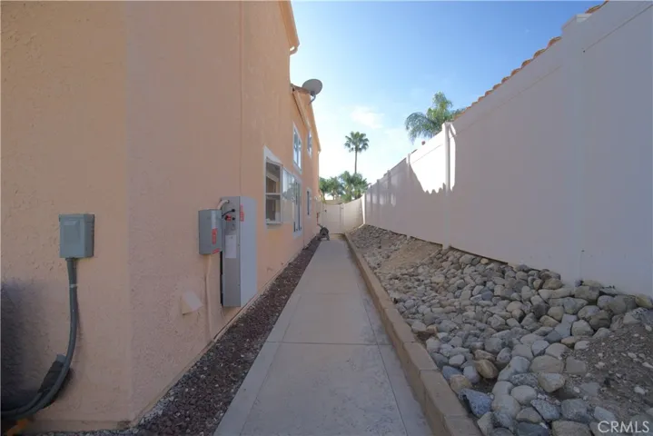 7135 Highland Spring Lane, Highland, California 92346