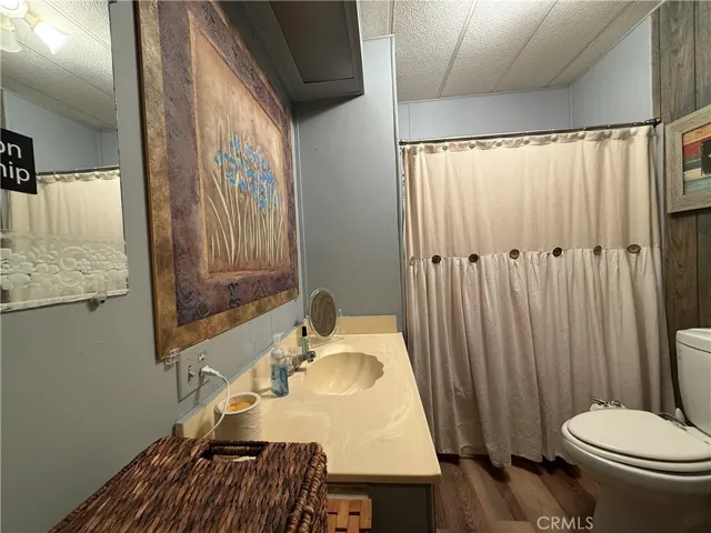 Secondary Bathroom