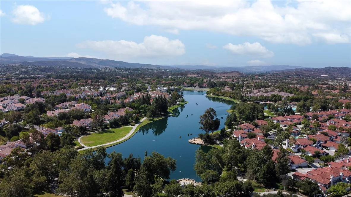 32 Berlamo, Rancho Santa Margarita, California 92688 home-pic-53