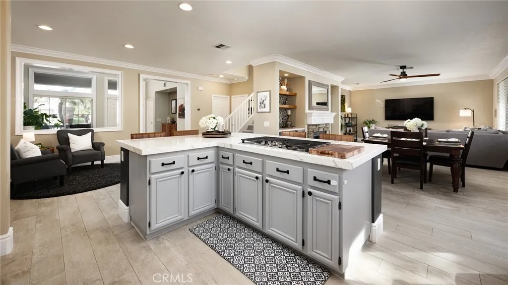 32 Berlamo, Rancho Santa Margarita, California 92688 home-pic-5