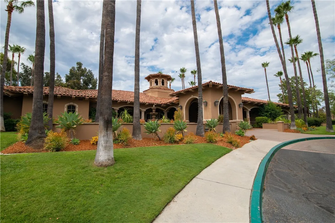 32 Berlamo, Rancho Santa Margarita, California 92688 home-pic-46