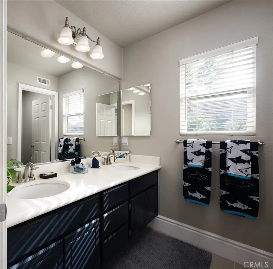 32 Berlamo, Rancho Santa Margarita, California 92688 home-pic-21