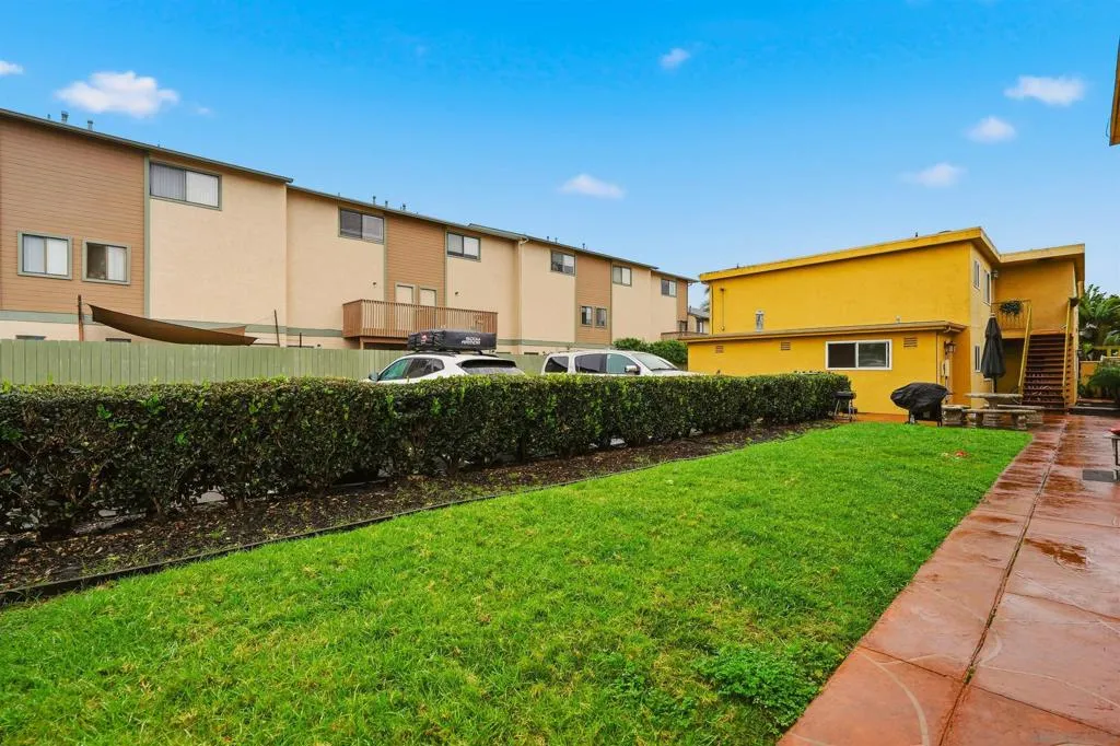 1340 Holly Ave 18, Imperial Beach, California 91932 home-pic-30