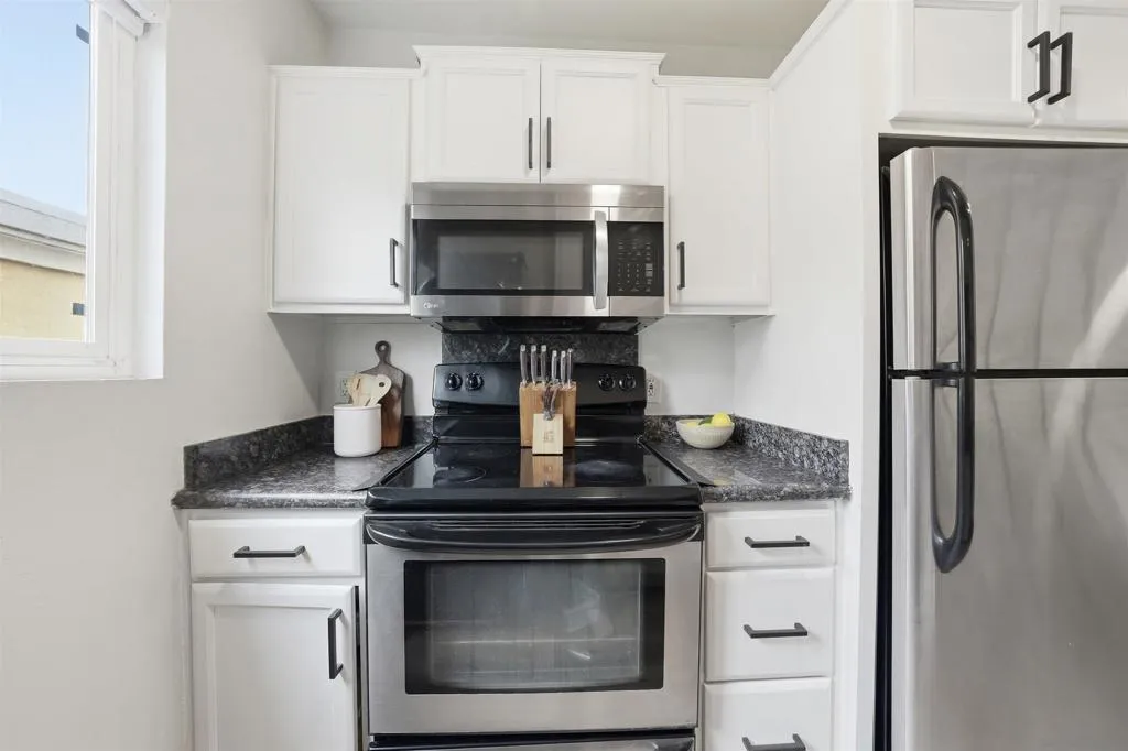 1340 Holly Ave 18, Imperial Beach, California 91932 home-pic-15