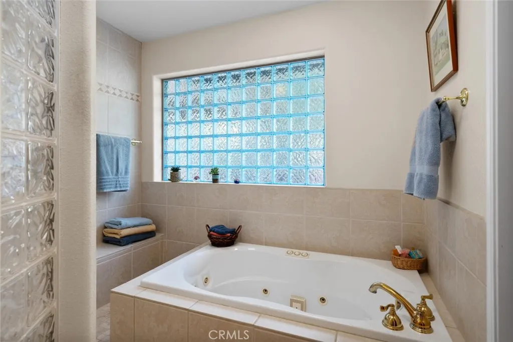 Large soaking tub